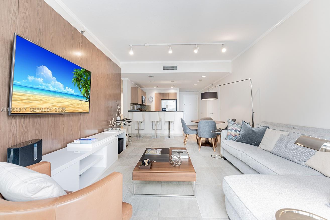 1060 Brickell Ave #1507