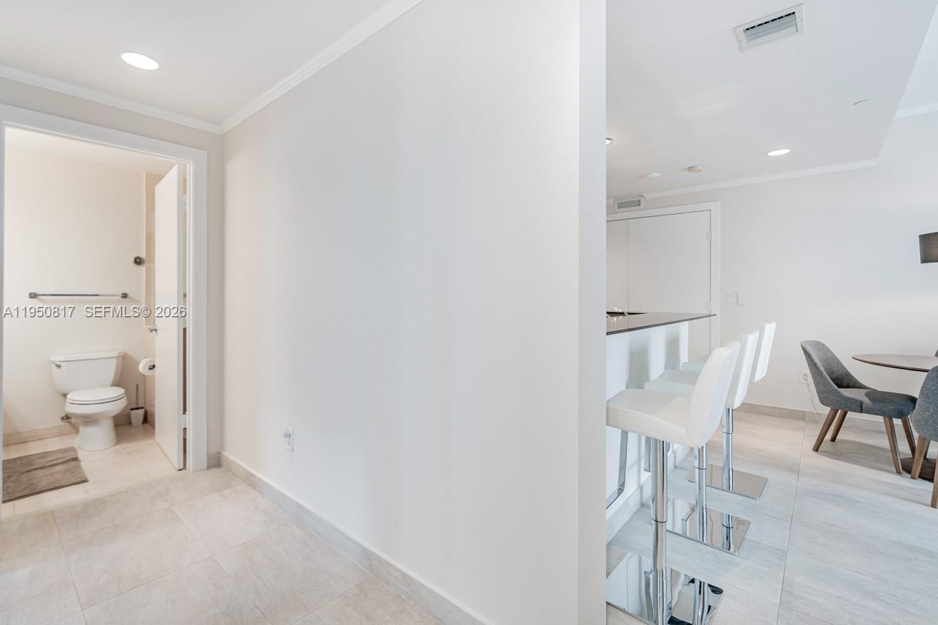 image 1060 Brickell - 106020