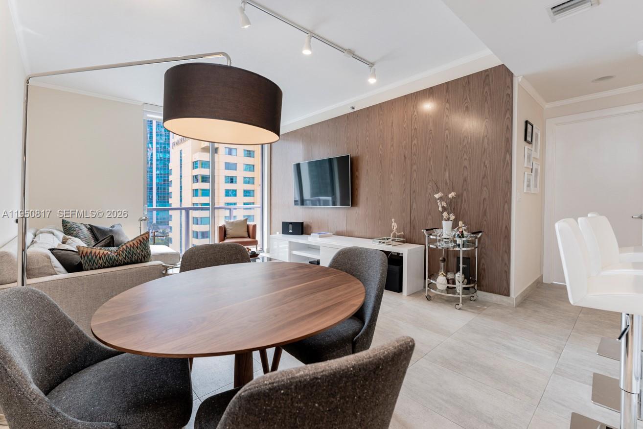 image 1060 Brickell - 106021