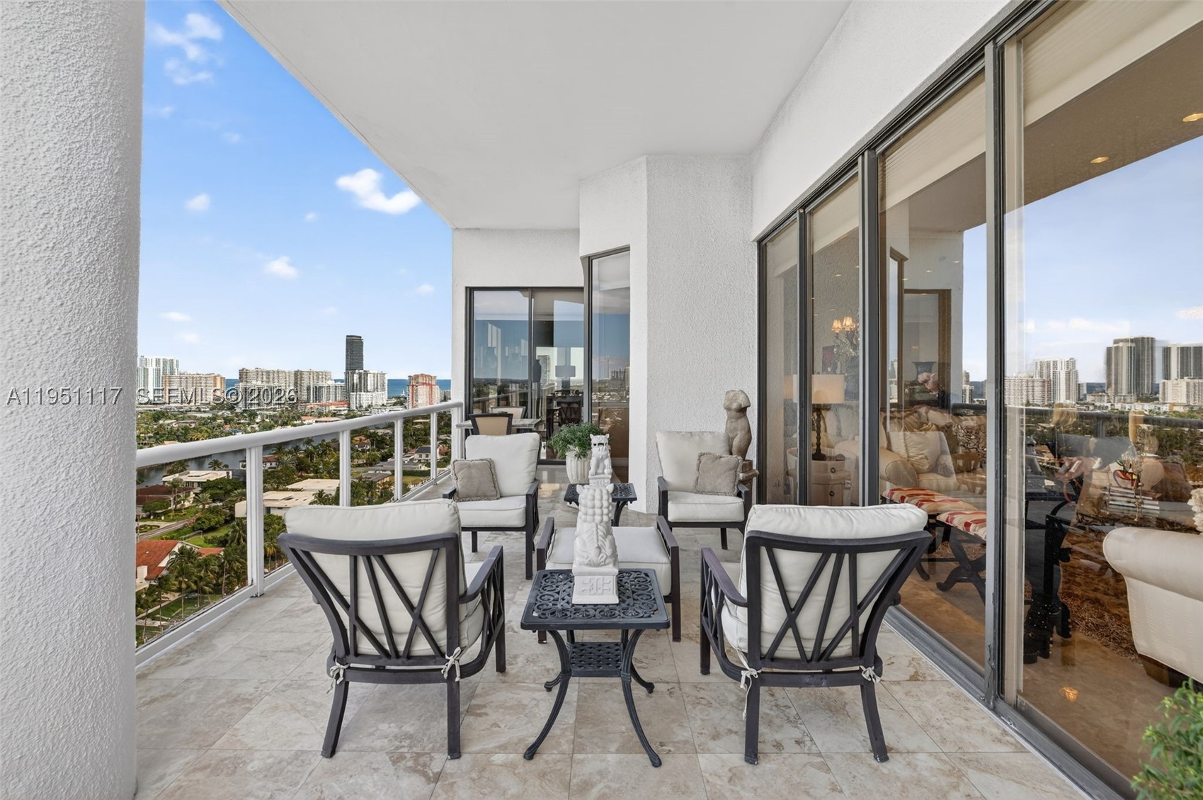 3598 Yacht Clb Dr #PH2 Aventura, FL 33180