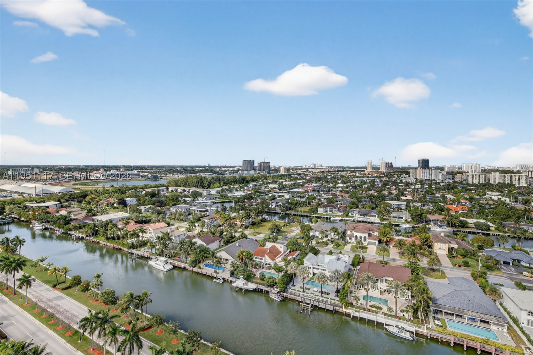 3598 Yacht Clb Dr #PH2 Aventura, FL 33180