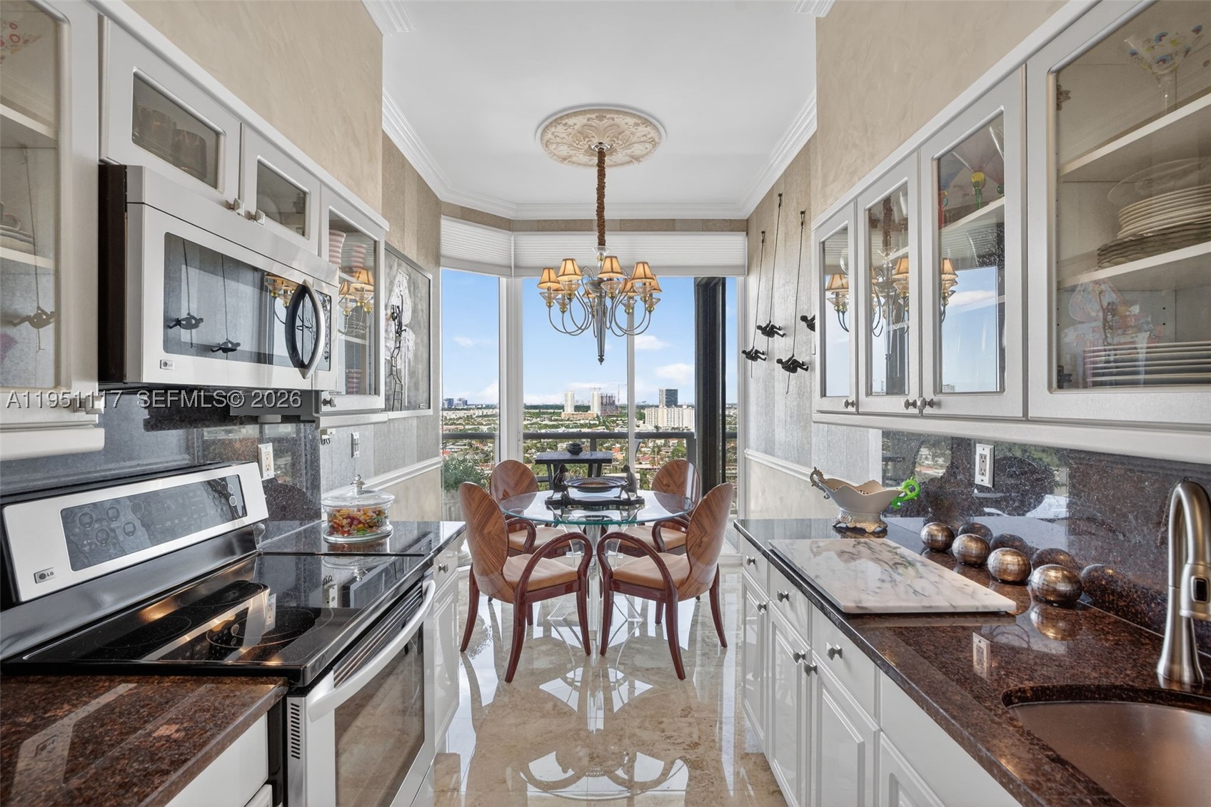 3598 Yacht Clb Dr #PH2 Aventura, FL 33180
