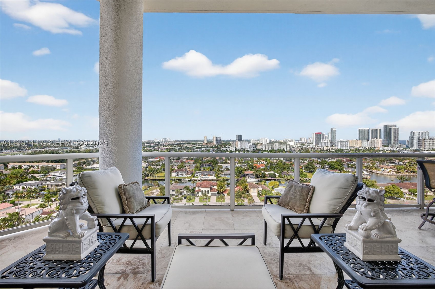 3598 Yacht Clb Dr #PH2 Aventura, FL 33180