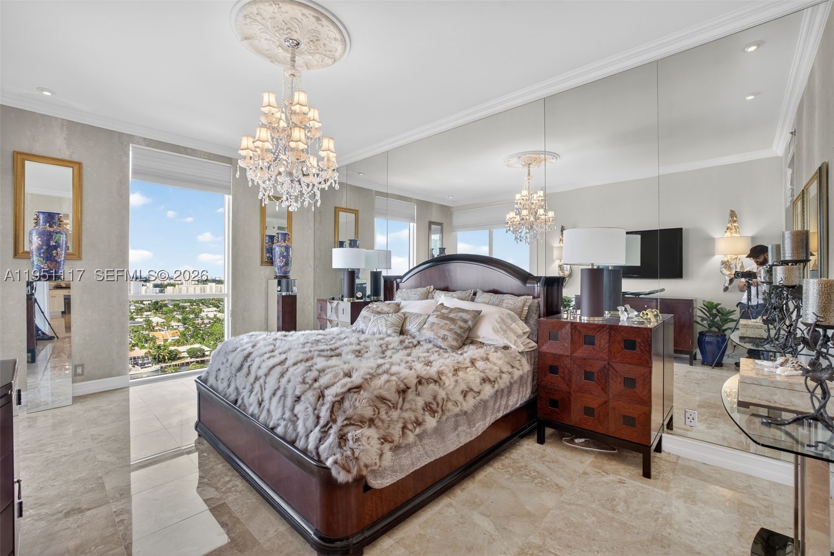 3598 Yacht Clb Dr #PH2 Aventura, FL 33180