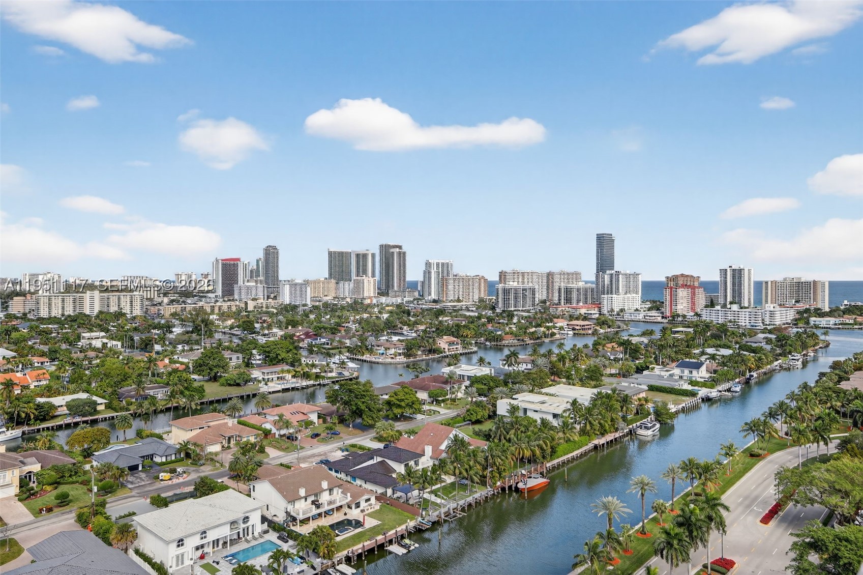 3598 Yacht Clb Dr #PH2 Aventura, FL 33180