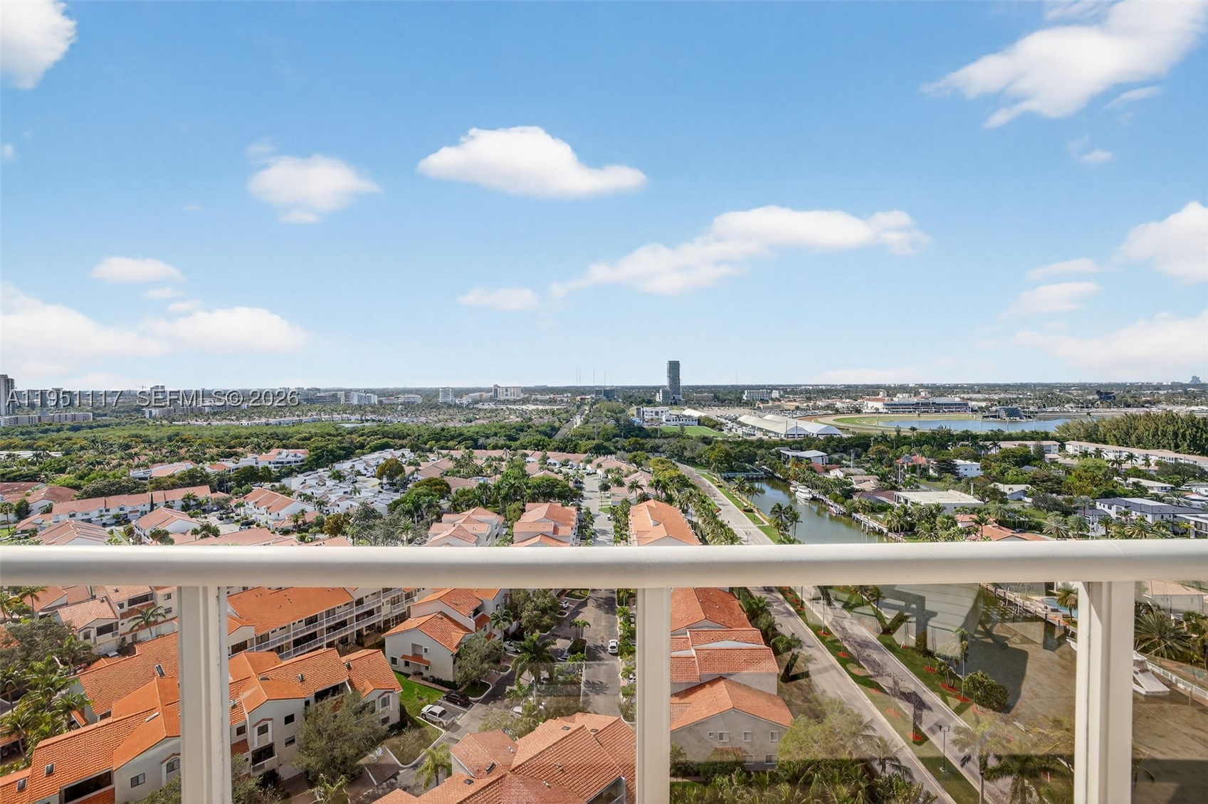 3598 Yacht Clb Dr #PH2 Aventura, FL 33180