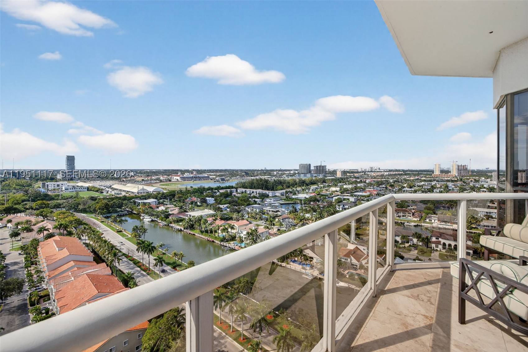 3598 Yacht Clb Dr #PH2 Aventura, FL 33180