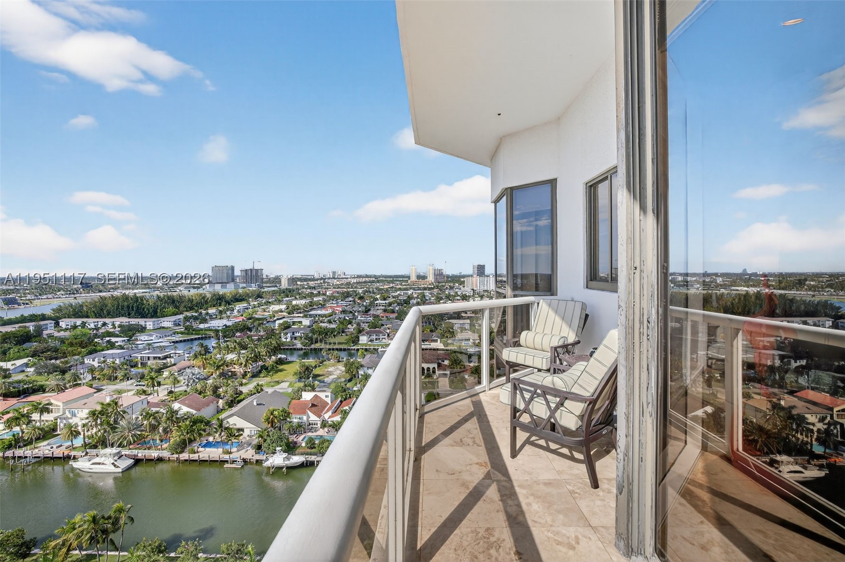 3598 Yacht Clb Dr #PH2 Aventura, FL 33180