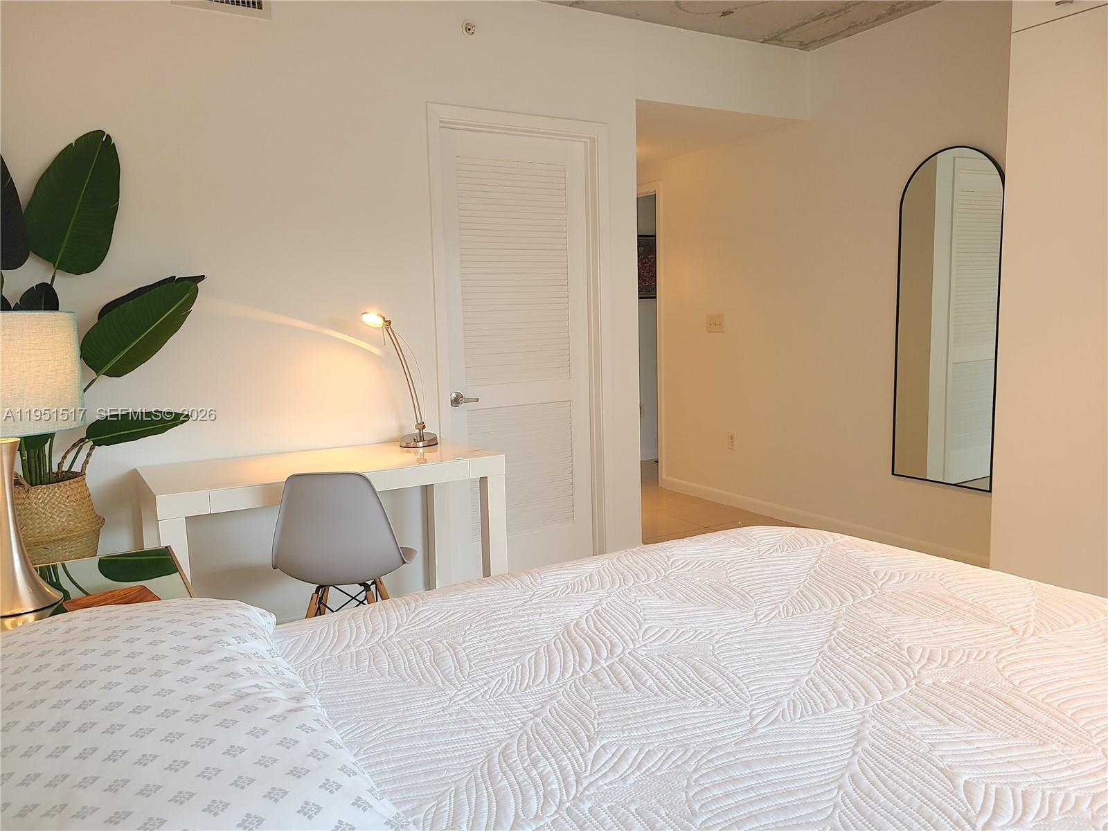 3250 NE 1st Ave #518 Miami, FL 33137