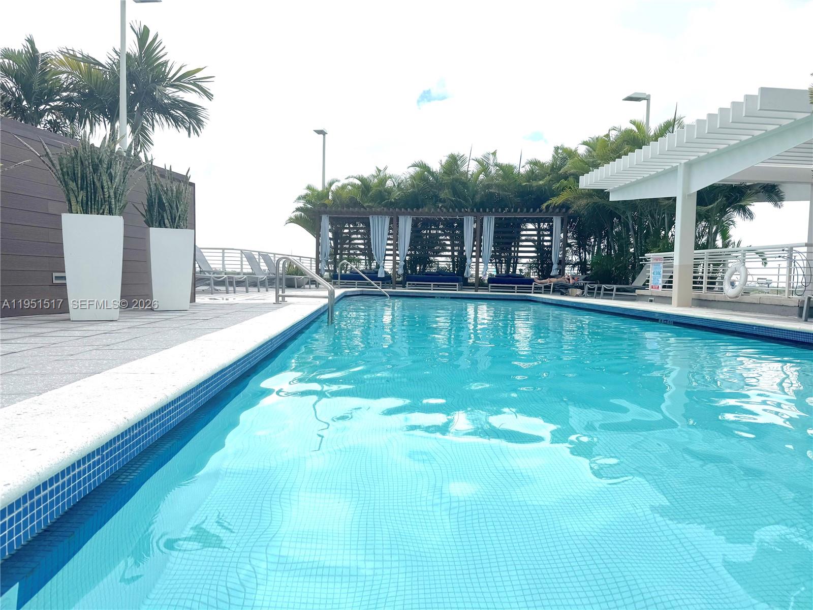 3250 NE 1st Ave #518 Miami, FL 33137