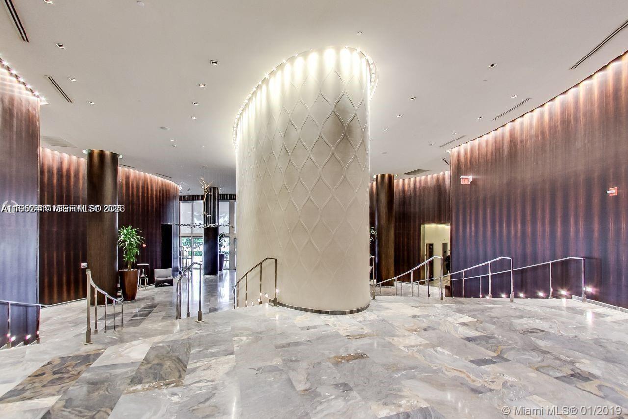 image Ocean Four Condominium17