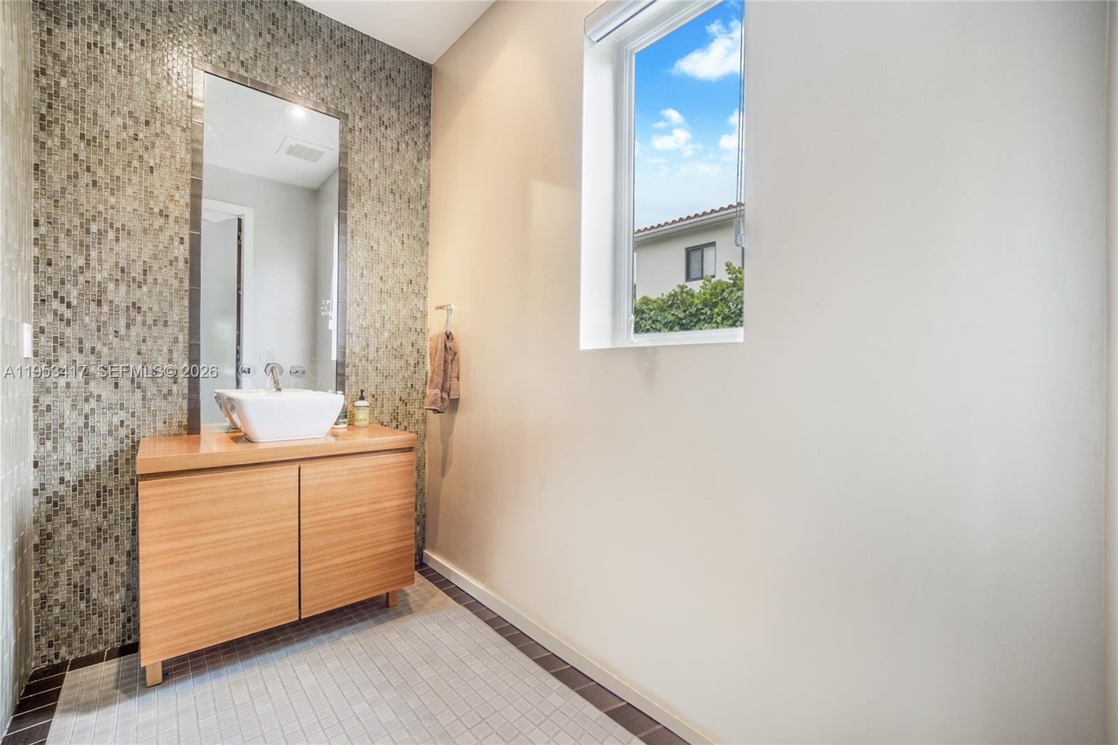 6900 Barquera St Coral Gables, FL 33146