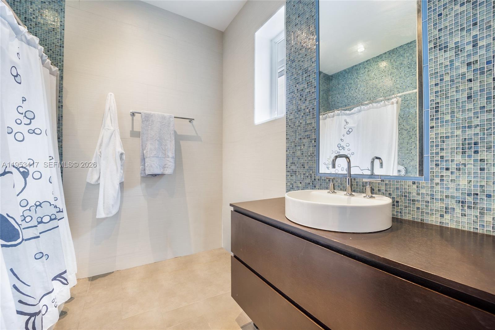 6900 Barquera St Coral Gables, FL 33146