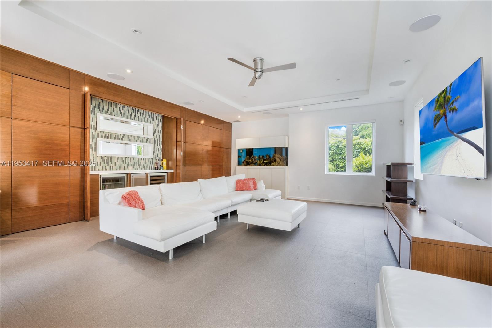 6900 Barquera St Coral Gables, FL 33146