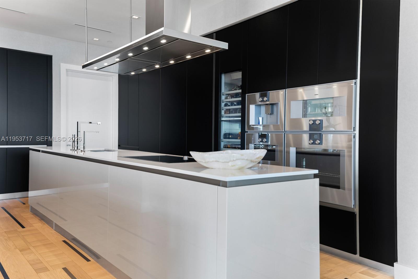 18501 Collins Ave #3704 Sunny Isles Beach, FL 33160