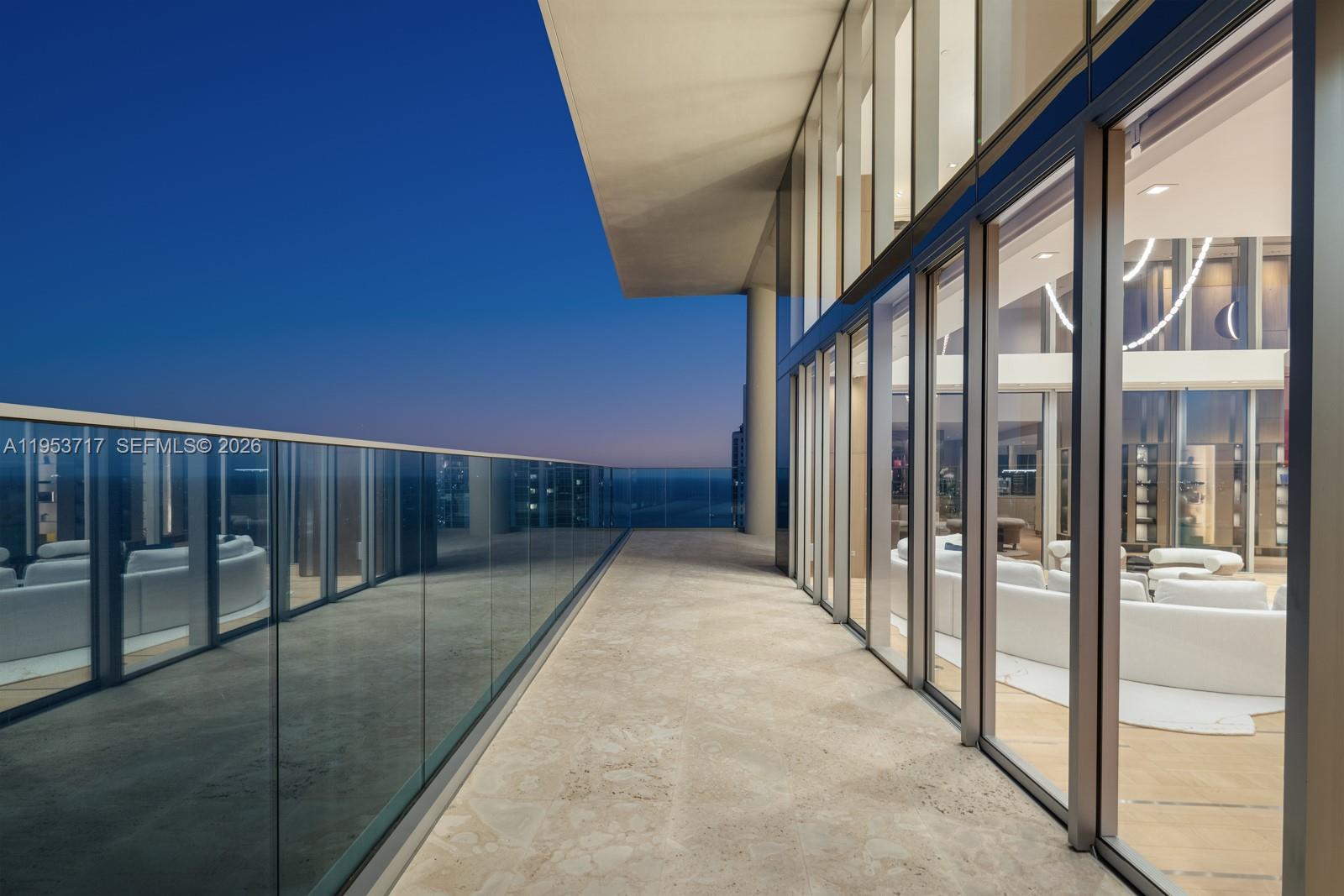 18501 Collins Ave #3704 Sunny Isles Beach, FL 33160