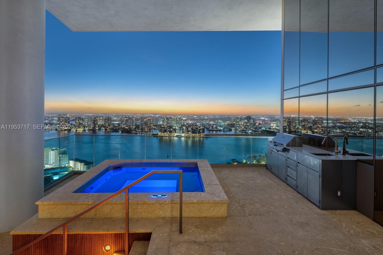 18501 Collins Ave #3704 Sunny Isles Beach, FL 33160