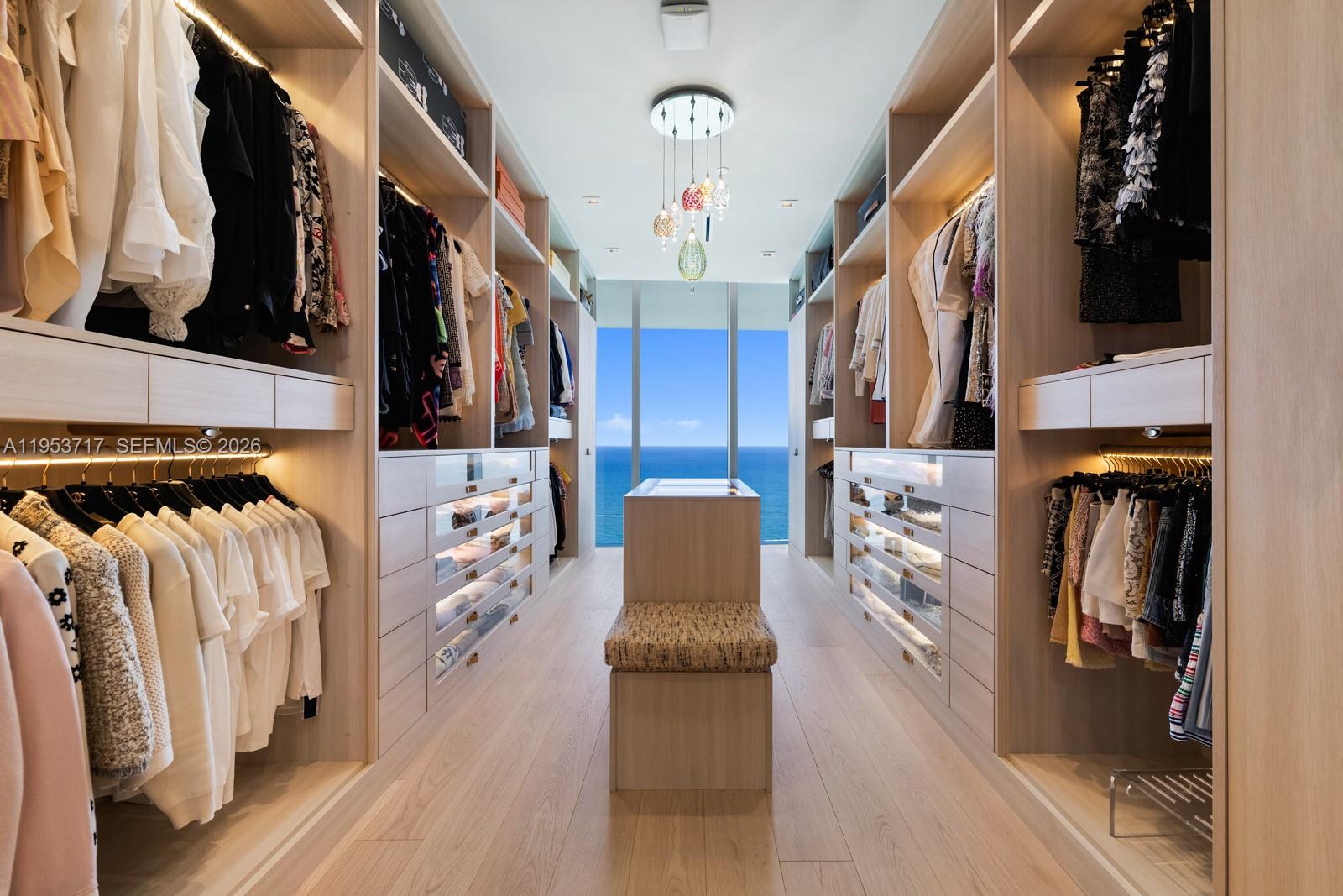 18501 Collins Ave #3704 Sunny Isles Beach, FL 33160