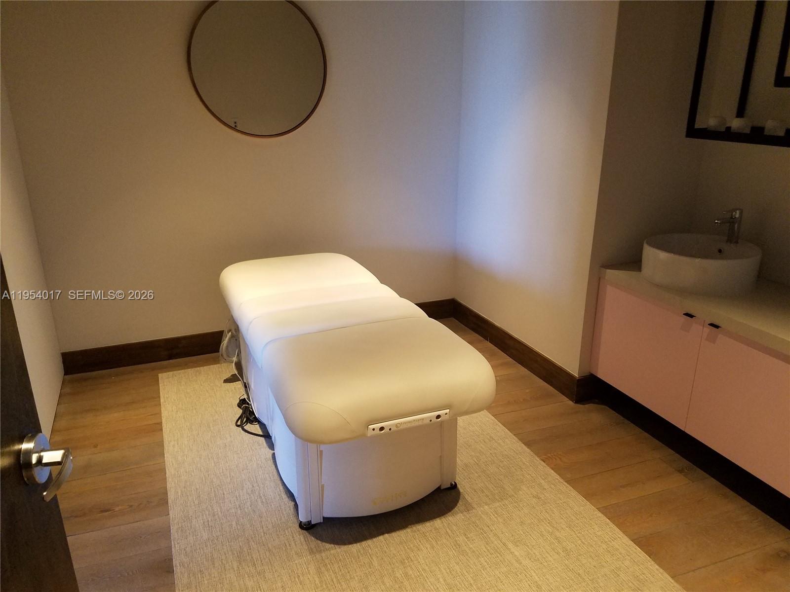 image Hyde Midtown13