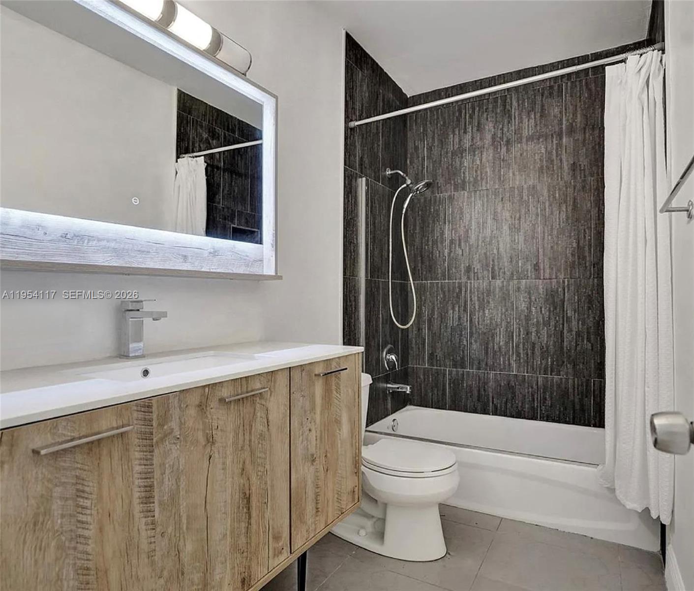 775 81st St Miami Beach, FL 33141