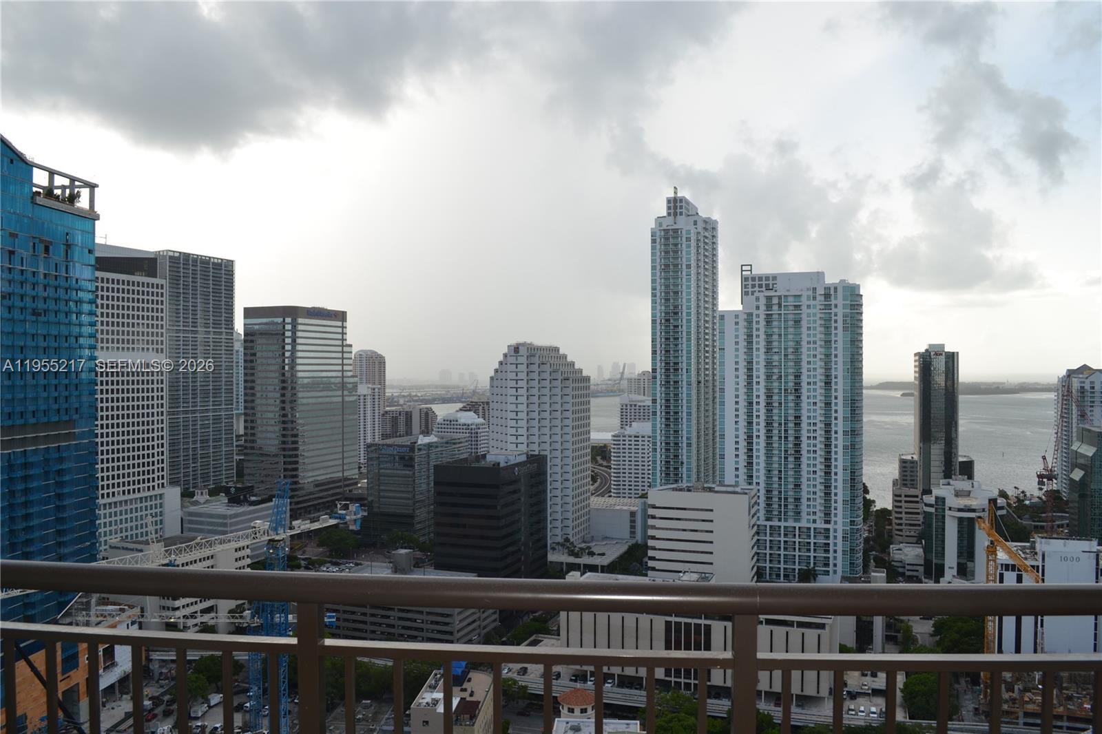 image Nine at Mary Brickell Village20