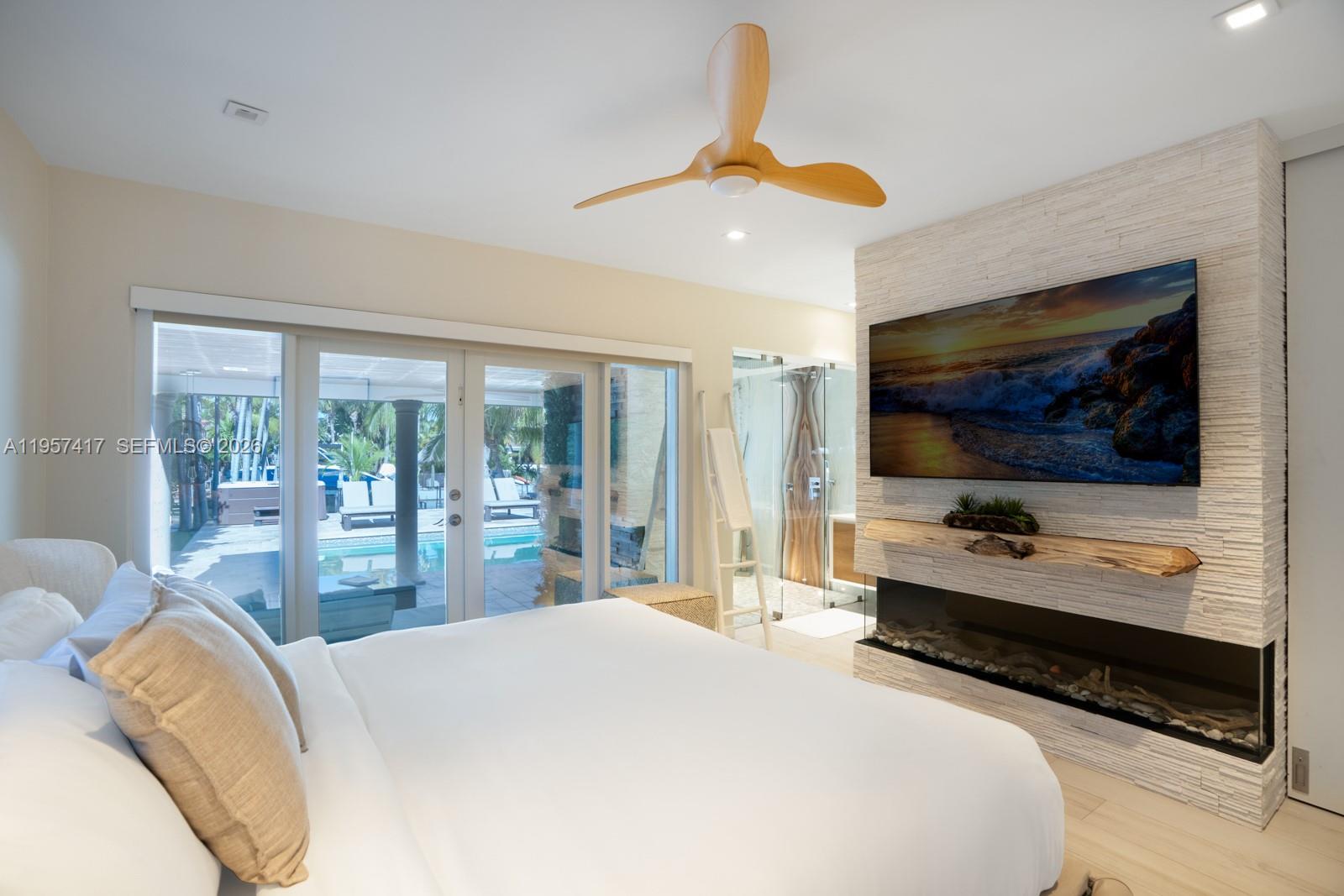 7910 Hawthorne Ave Miami Beach, FL 33141