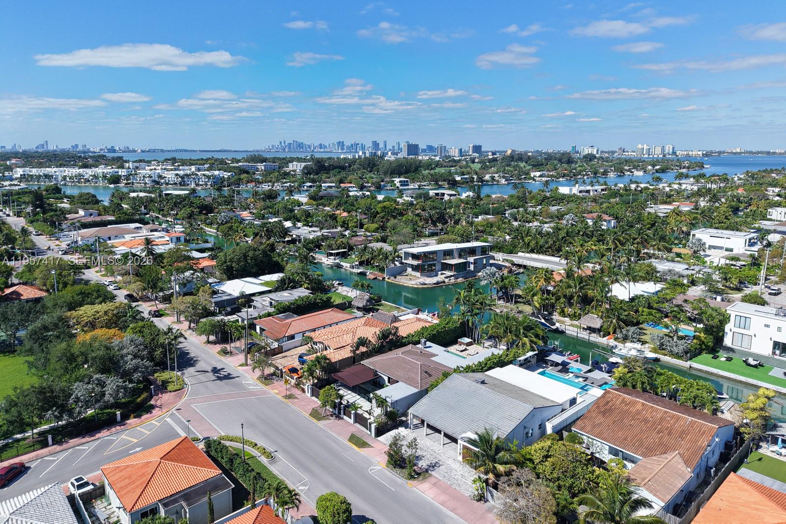 7910 Hawthorne Ave Miami Beach, FL 33141