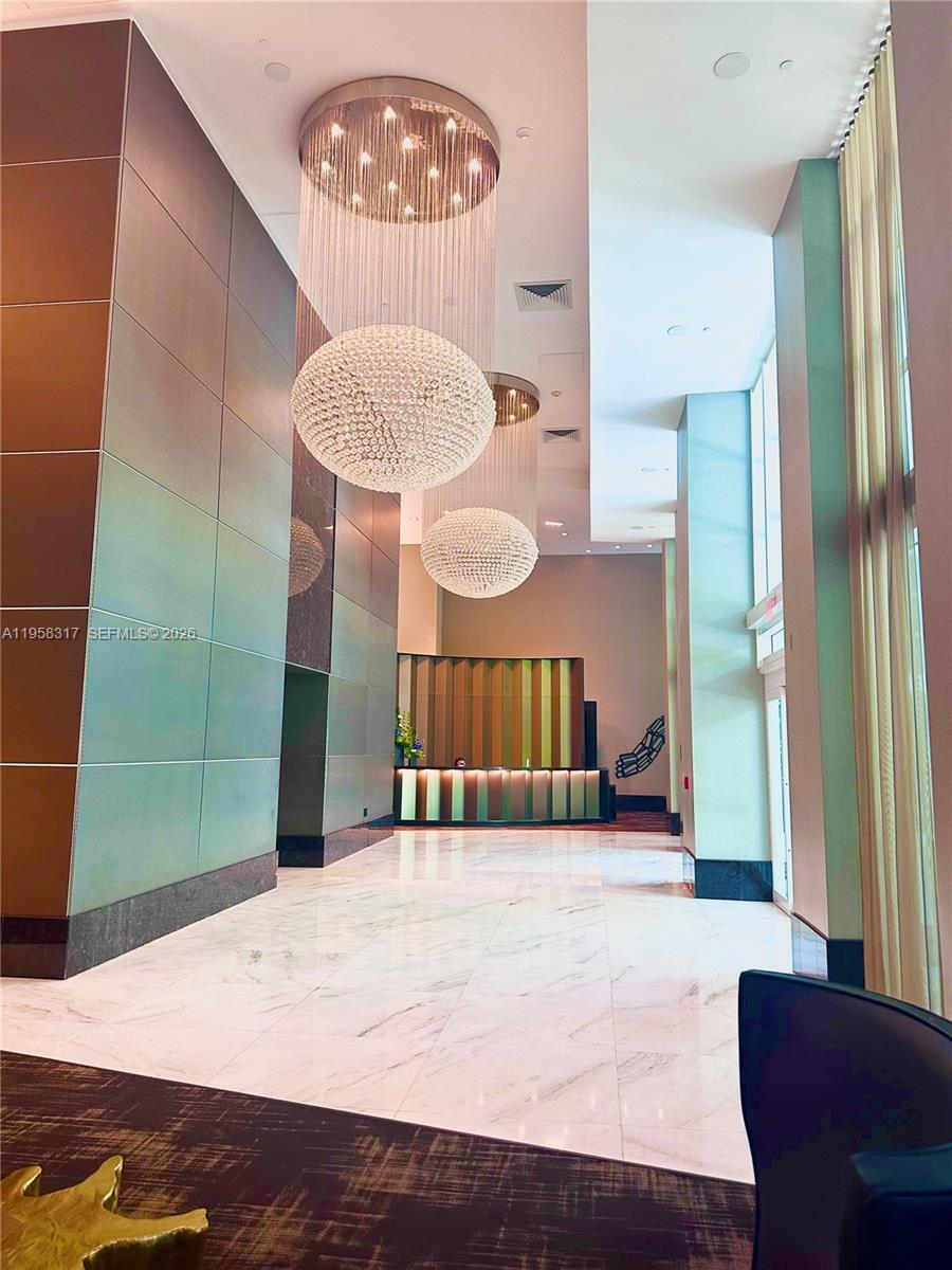 image The Plaza on Brickell West24