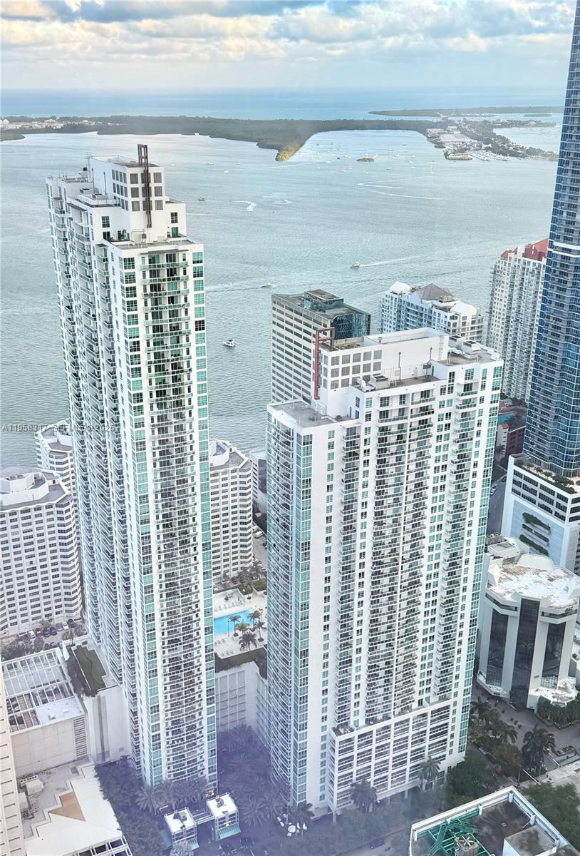 image The Plaza on Brickell West27