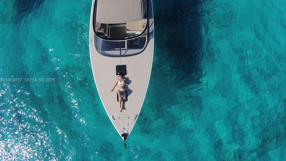 17111 Biscayne Blvd #706