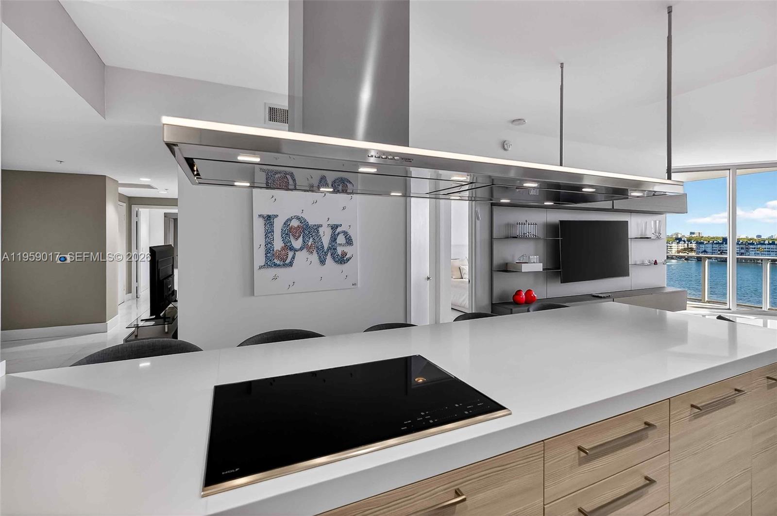 image Marina Palms Residences10