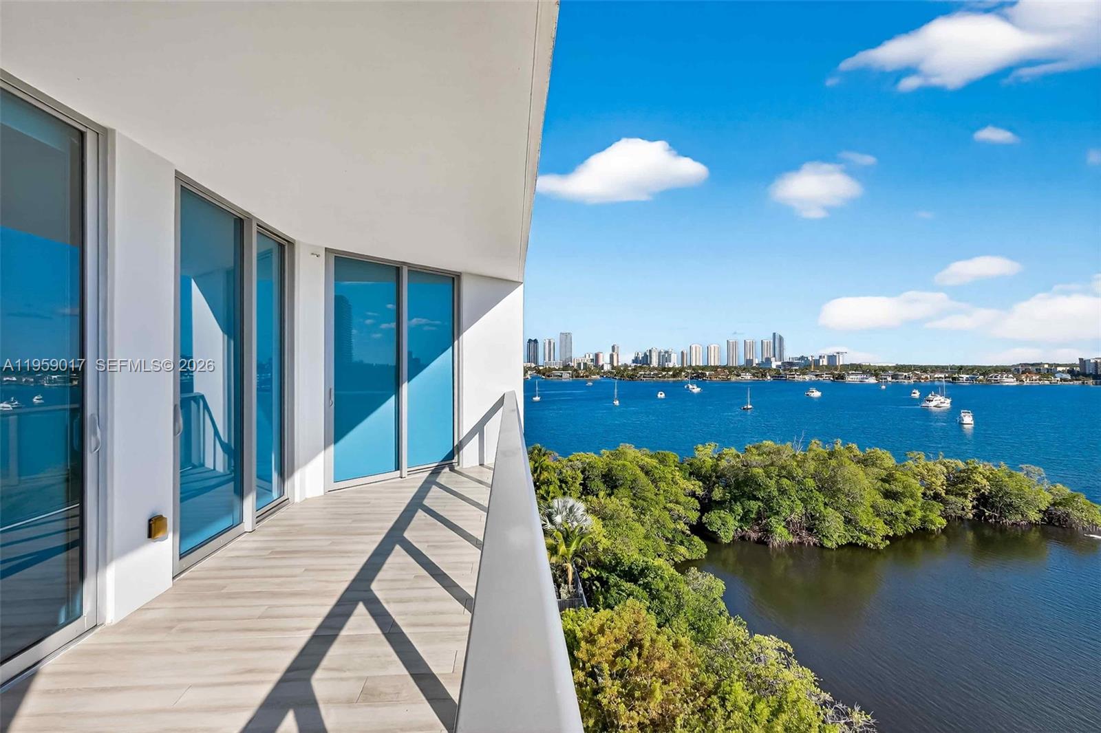 image Marina Palms Residences6