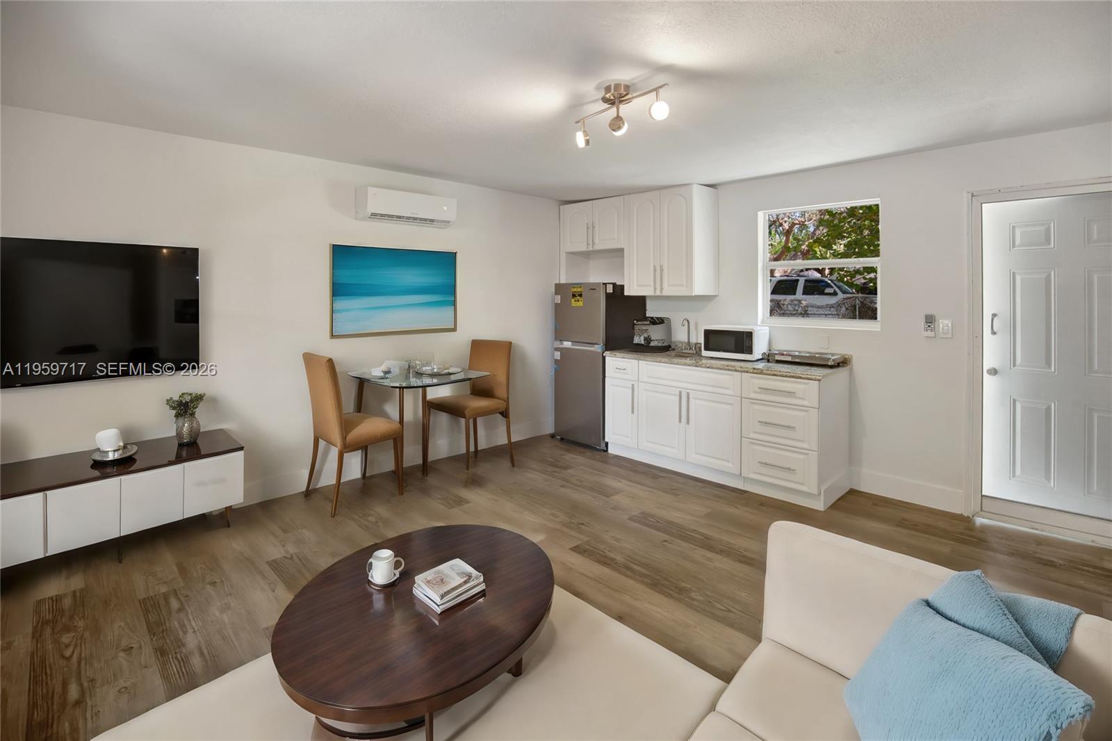 2311 Fletcher St Hollywood, FL 33020