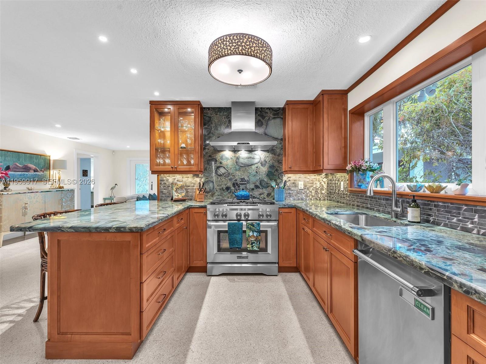 1023 Polk St Hollywood, FL 33019