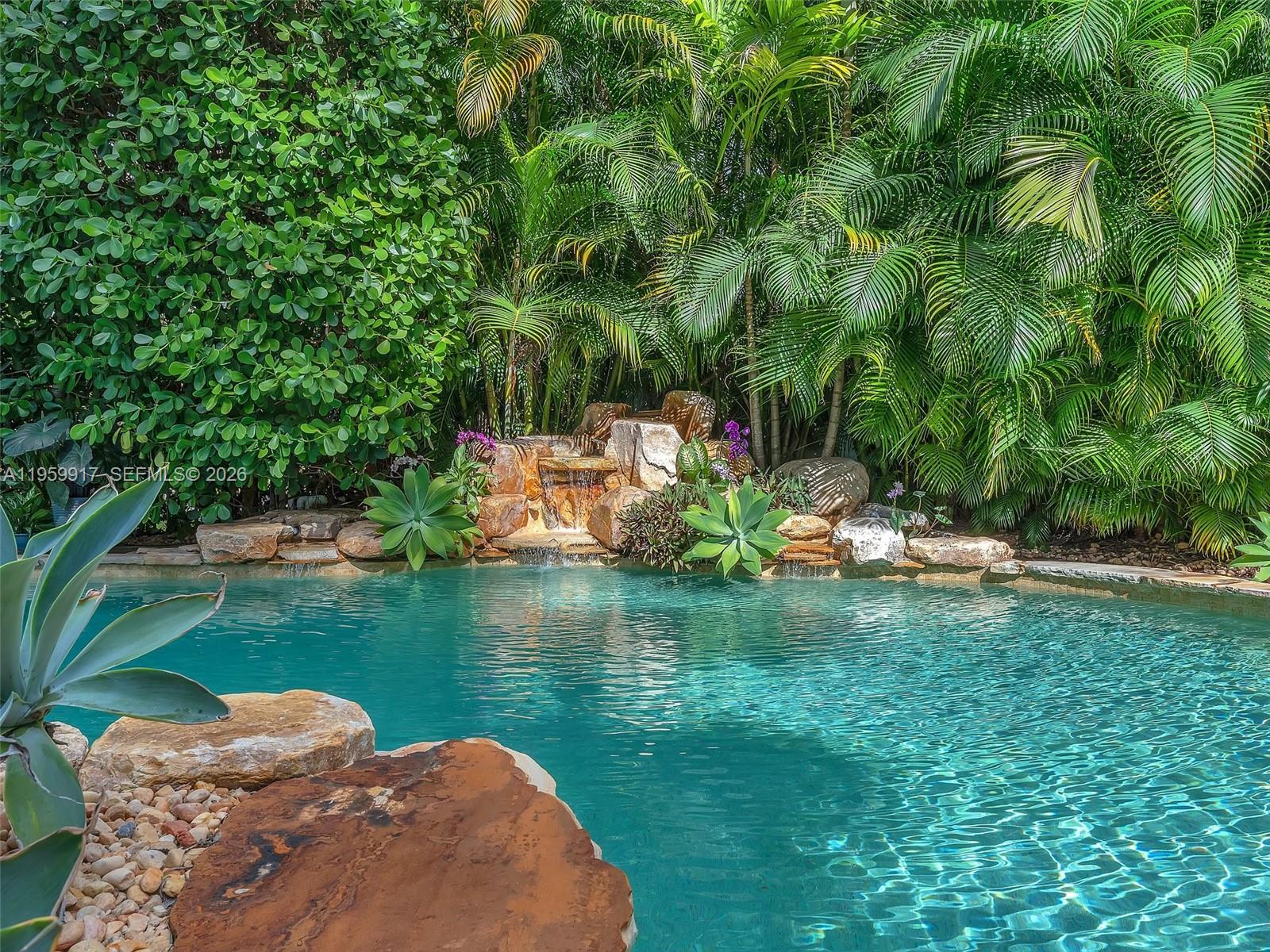 1023 Polk St Hollywood, FL 33019