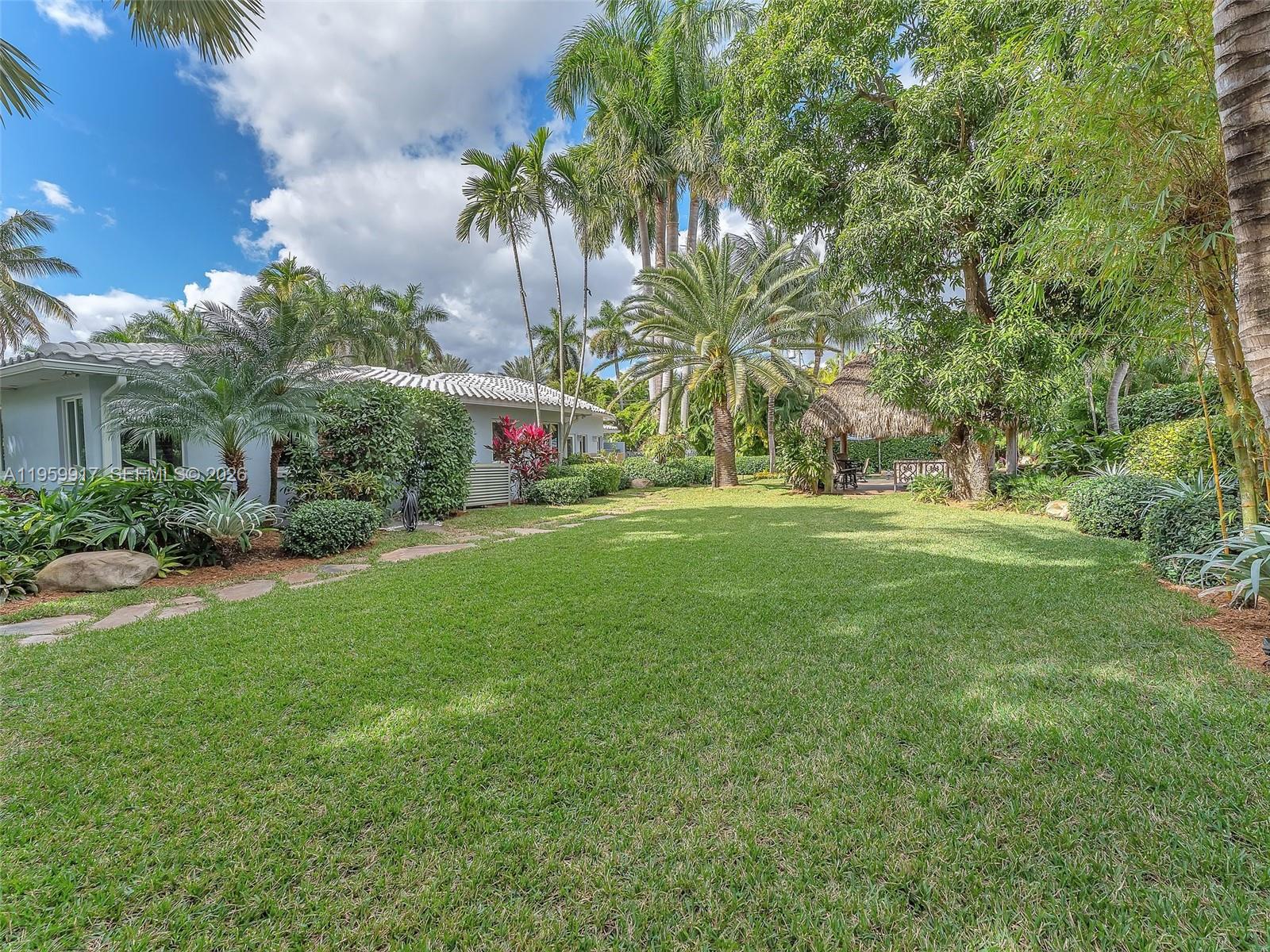 1023 Polk St Hollywood, FL 33019