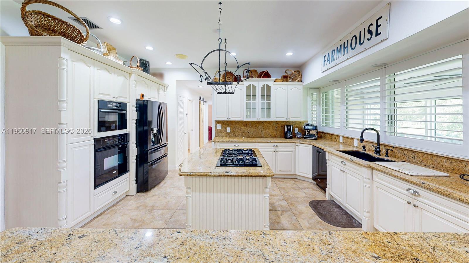 24545 SW 192nd Ave Homestead, FL 33031