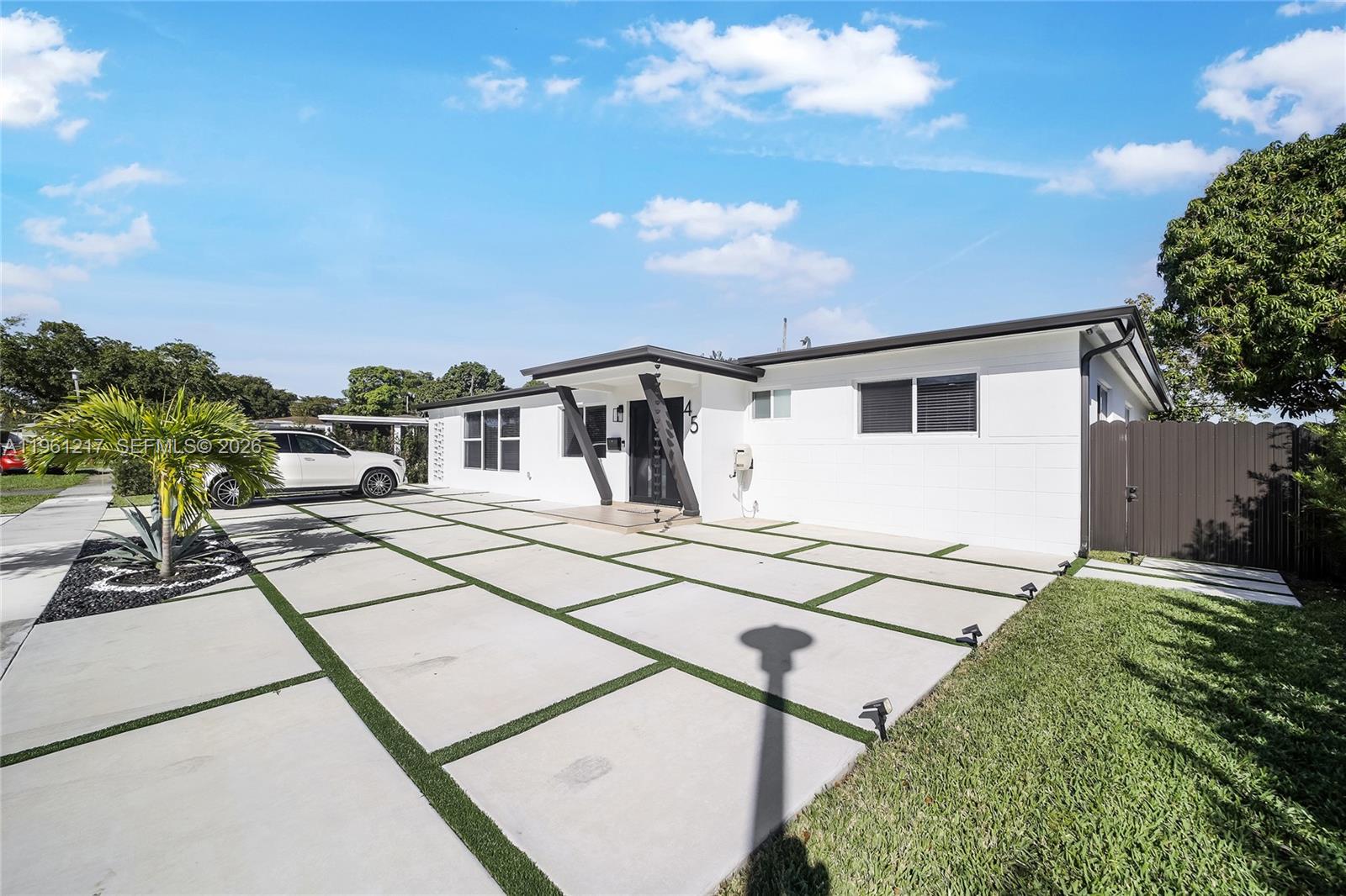 45 NE 124th Ter North Miami, FL 33161