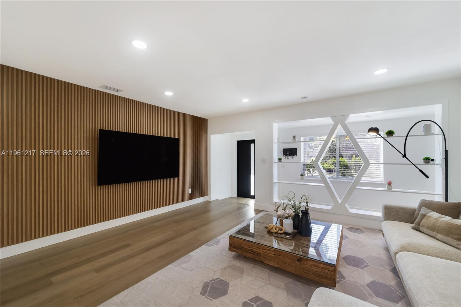 45 NE 124th Ter North Miami, FL 33161