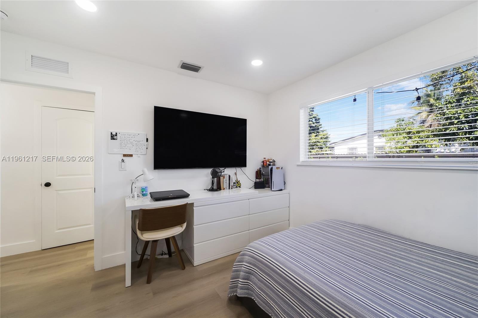 45 NE 124th Ter North Miami, FL 33161