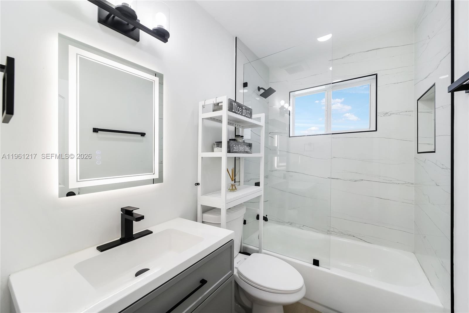 45 NE 124th Ter North Miami, FL 33161