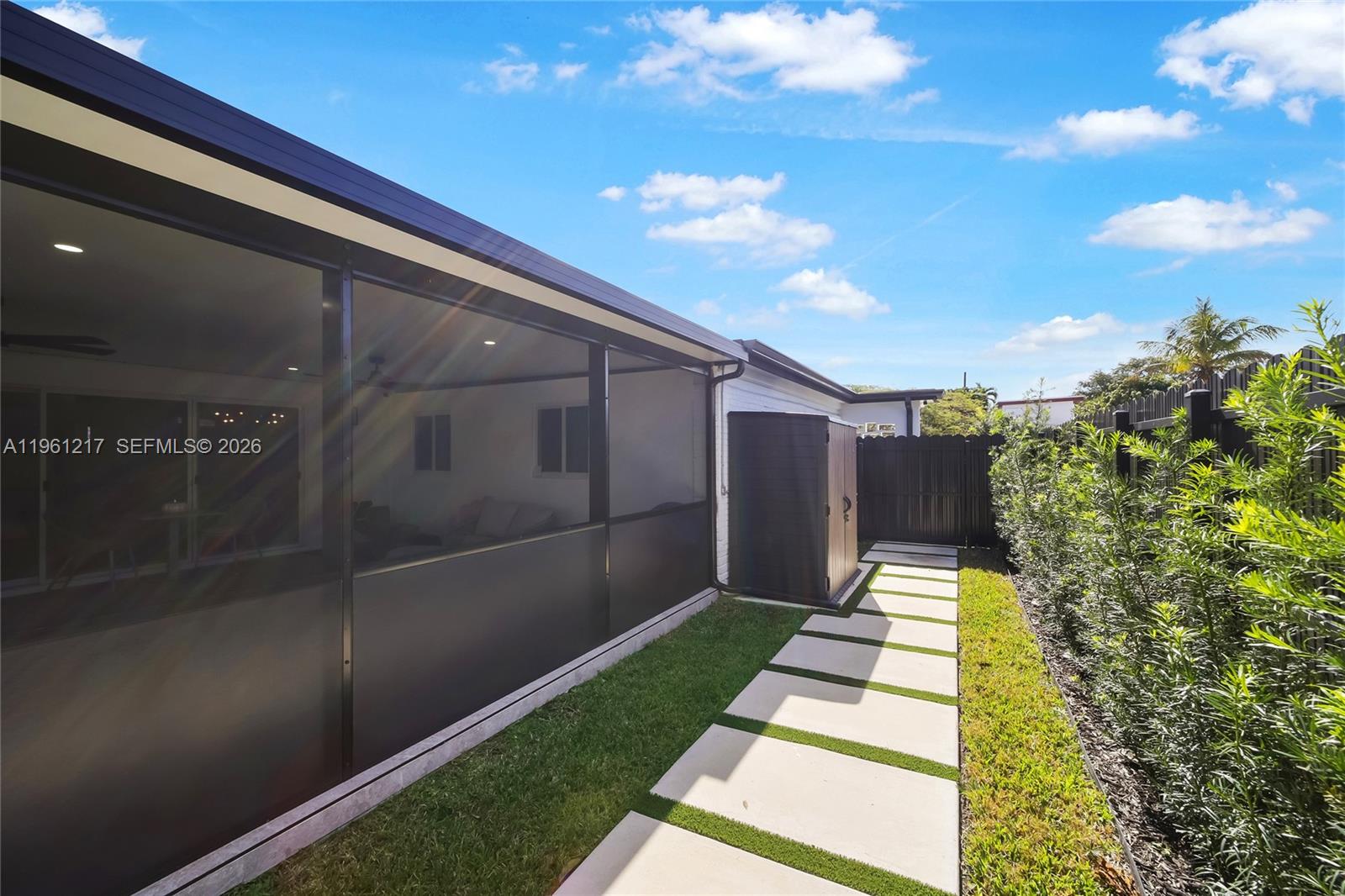 45 NE 124th Ter North Miami, FL 33161