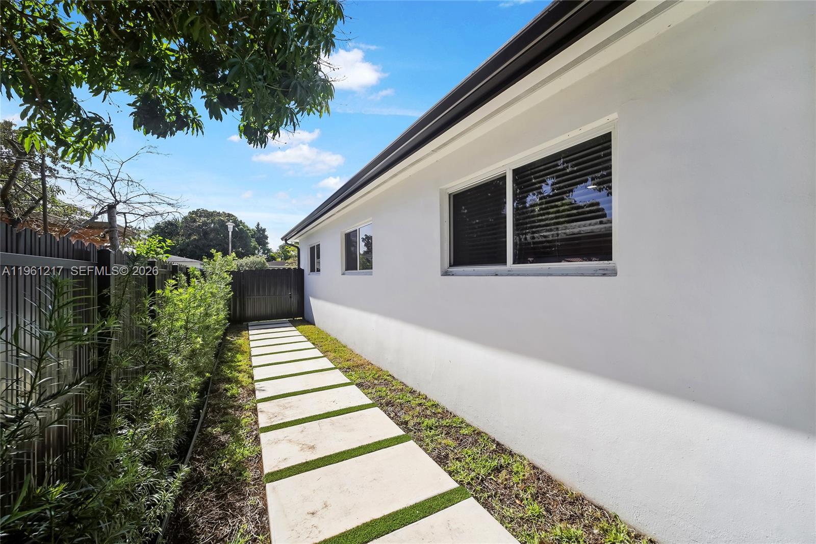 45 NE 124th Ter North Miami, FL 33161