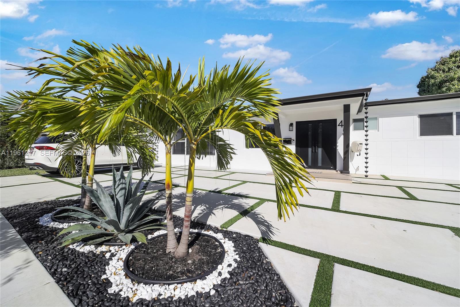 45 NE 124th Ter North Miami, FL 33161