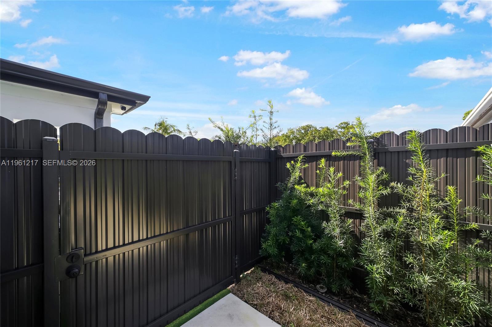 45 NE 124th Ter North Miami, FL 33161