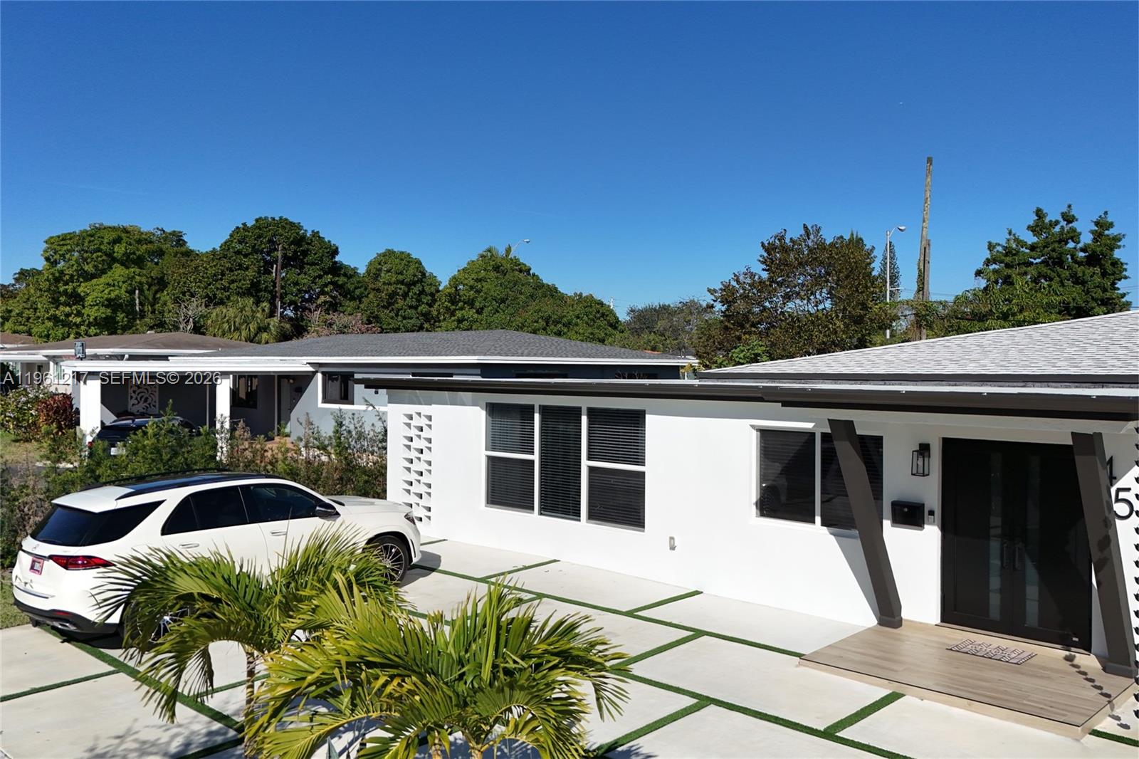 45 NE 124th Ter North Miami, FL 33161