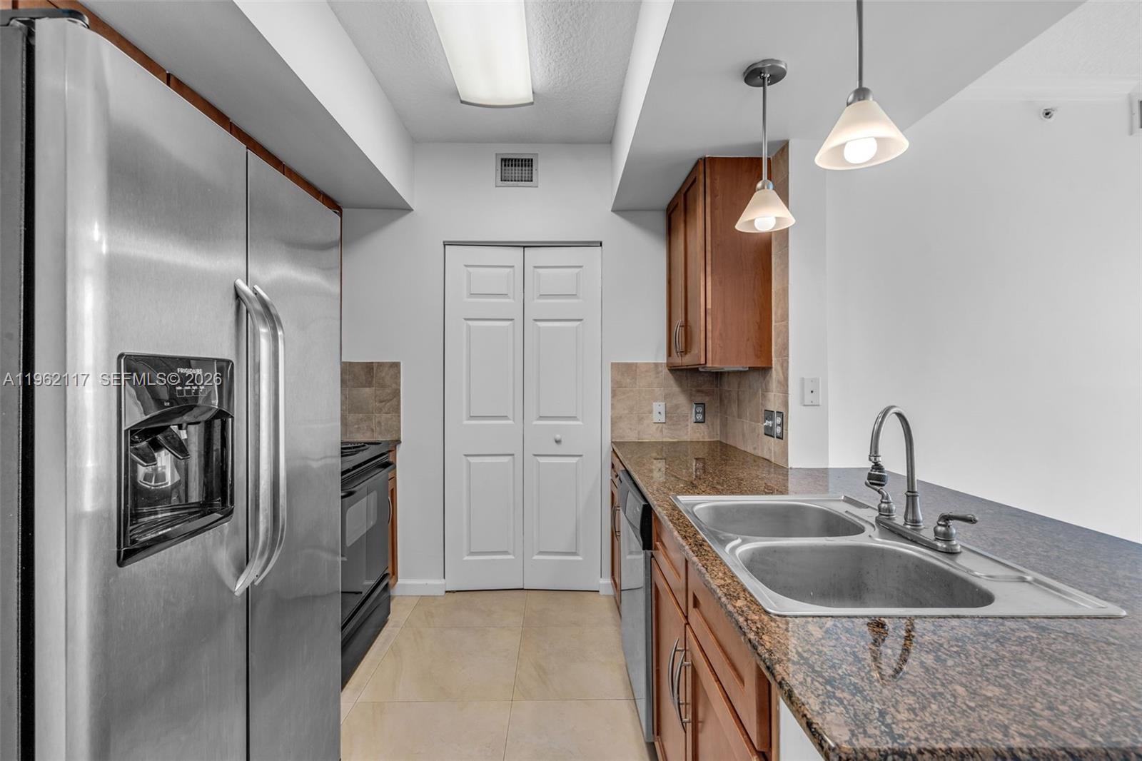 image Cite on the Bay East10