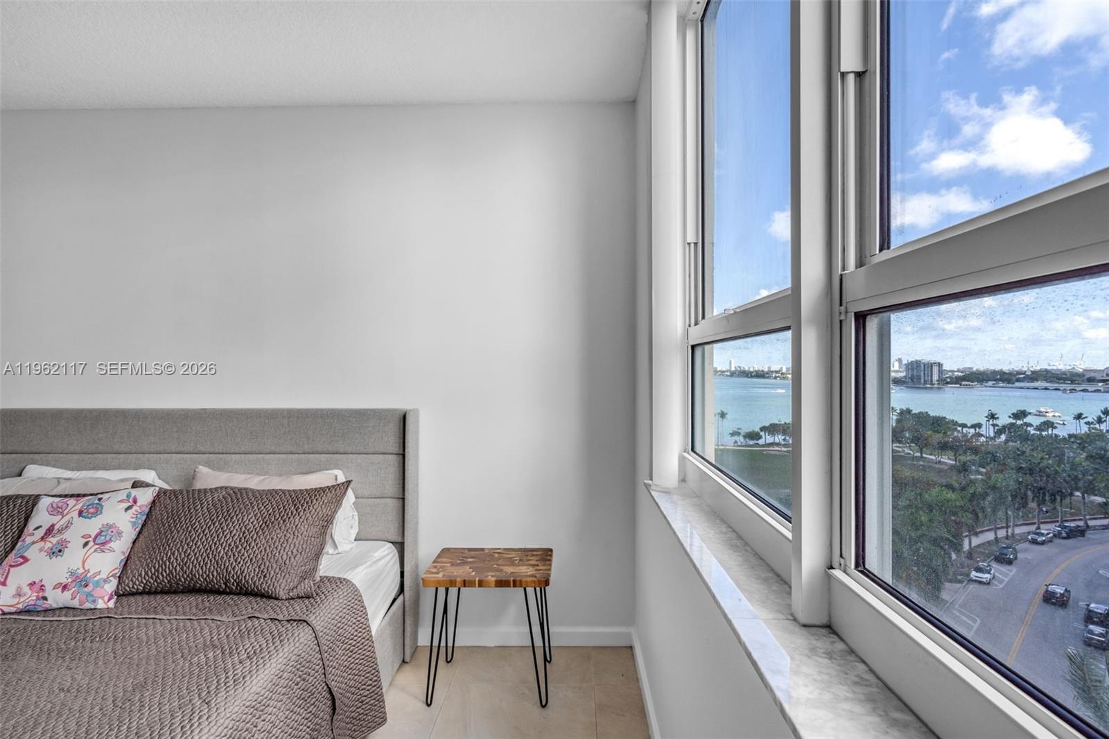 image Cite on the Bay East16