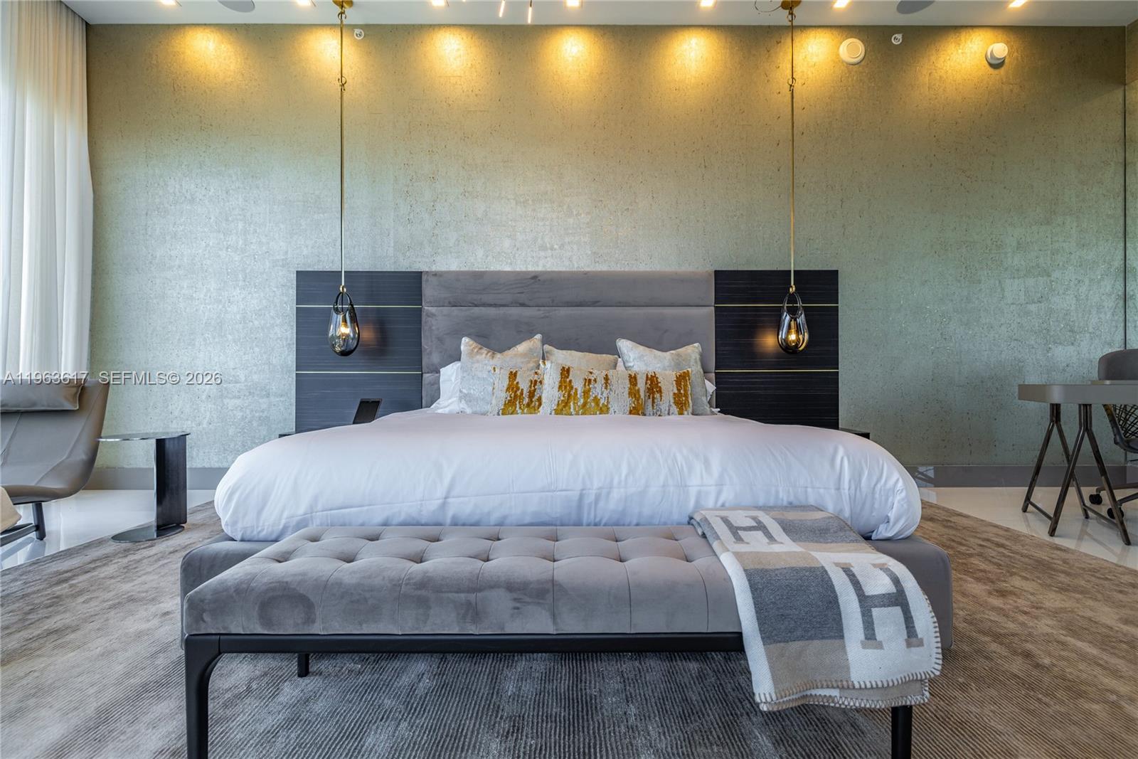 4100 Island Blvd #PH-1 Aventura, FL 33160