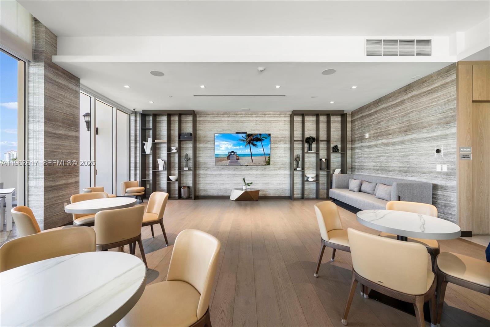 4100 Island Blvd #PH-1 Aventura, FL 33160